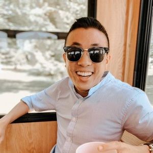 Meet your Posher, Alex